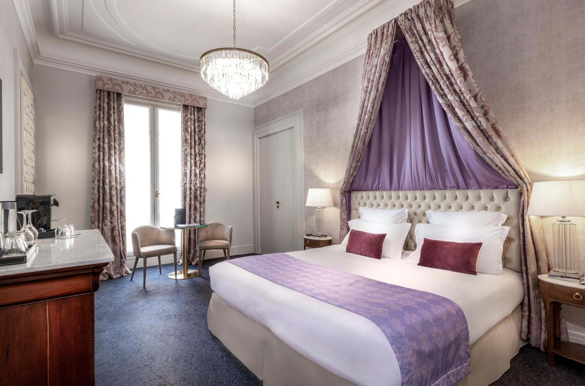 Claridge 4* Parijs